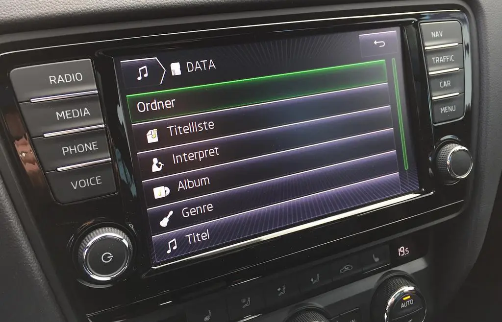 Volkswagen Discover Pro SD Card , VW (DV) V25 LATEST 2025/2026 ORIGINAL NAVIGATION SAT NAV MAP SD CARD UK & EUROPE 4 Volkswagen Discover Pro SD Card , VW (DV) V25 LATEST 2025/2026 ORIGINAL NAVIGATION SAT NAV MAP SD CARD UK & EUROPE - Image 4